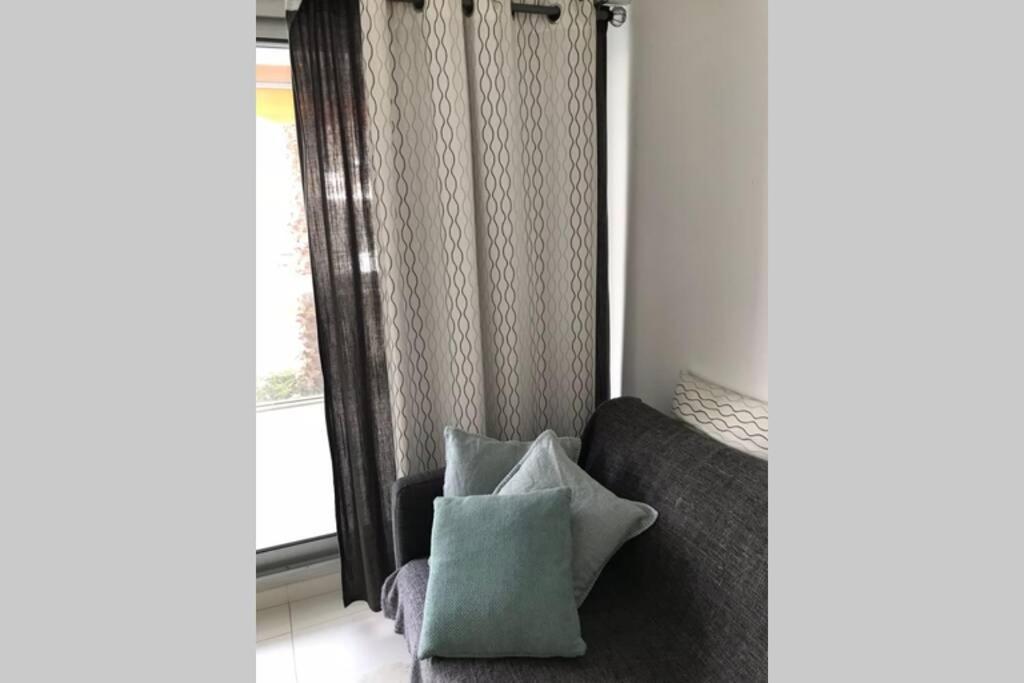 App Le Rocazur Avec Piscine Et Parking En Bord De Mer A 500M Du Centre Ville Menton Dış mekan fotoğraf